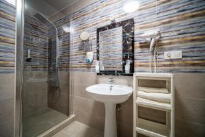 Koupelna v ubytování Hotel Zenubia