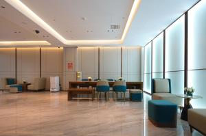 Predel za sedenje v nastanitvi Jinglai Zhenxuan Shanghai Tongji Hospital Xincun Road Subway Station Hotel