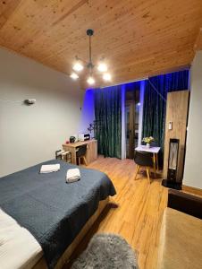 Postel nebo postele na pokoji v ubytování Sairme Glampings