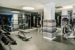 Fitness centrum a/nebo fitness zařízení v ubytování Paramount Hotel Times Square