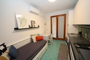 Kuchyň nebo kuchyňský kout v ubytování Residence Sole e Mare appartamenti