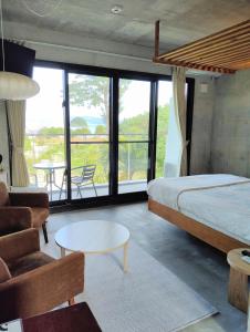 Postel nebo postele na pokoji v ubytování Stäy Hotel