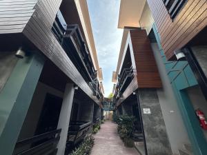 Bangunan di mana terletaknya hotel