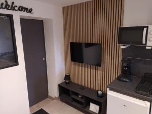 Kuchyň nebo kuchyňský kout v ubytování charmant gite 25m² indépendant