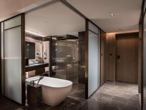 Vannituba majutusasutuses Pullman Quanzhou Shuitou