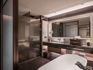 Vannituba majutusasutuses Pullman Quanzhou Shuitou