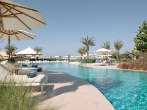 Πισίνα στο ή κοντά στο Sofitel Al Hamra Beach Resort