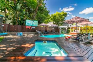 Πισίνα στο ή κοντά στο Knysna River Club - Lagoonside Bliss +12 φωτογραφίες