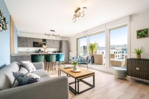 Et opholdsområde på Appartement saint malo neuf, 2 chambres, terrasse, garage