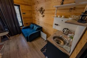 Eldhús eða eldhúskrókur á Inga Jafaridze Guesthouse Pele