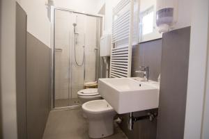 Koupelna v ubytování Hotel Dei Platani