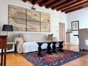 A bed or beds in a room at Capitan Antonin