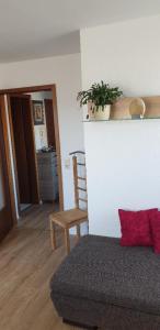 Posezení v ubytování Ferienwohnung in Radeberg bei Dresden + 15 fotografií