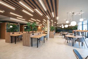 Restauracja lub miejsce do jedzenia w obiekcie Be Casa - Rivas