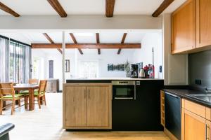Η κουζίνα ή μικρή κουζίνα στο Blütenzauber Apartment No 9 +16 φωτογραφίες