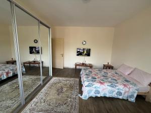 Postel nebo postele na pokoji v ubytování Villa 20Fadel