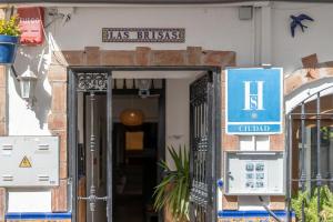 Certifikát, ocenenie alebo iný dokument vystavený v ubytovaní Las Brisas Estepona