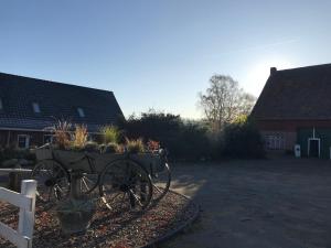 Galeriebild der Unterkunft Skandinavische Ferienwohnung auf Gut Bennewohld JH in Heide