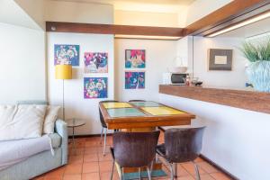 Posezení v ubytování Casa da Falésia by DolceStay + 11 fotografií