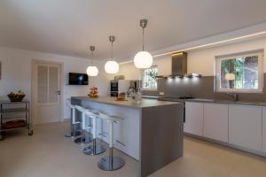 Kuchyň nebo kuchyňský kout v ubytování Sheretat