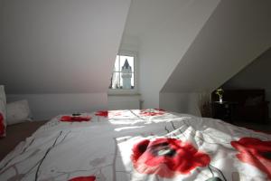 Postel nebo postele na pokoji v ubytování Apartment Kunsthaus Penthouse DG