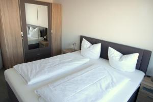 Ένα ή περισσότερα κρεβάτια σε δωμάτιο στο Apartment 92 +4 φωτογραφίες