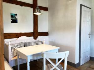 Gambar di galeri bagi Gut Alt Farpen Ferienwohnung 1 di Blowatz +5 gambar