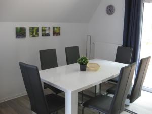Fotografie z fotogalerie ubytování Ferienhaus Twistesee 93 v destinaci Bad Arolsen