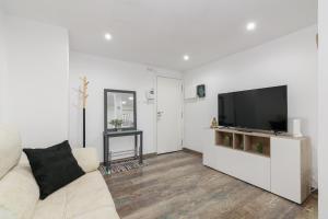 Diáfano, amplio y luminoso by CABANA Rentalsにあるテレビまたはエンターテインメントセンター