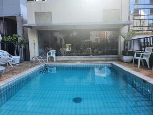 Bazén v ubytování Apart Hotel Champagnat UN1206 nebo v jeho okolí