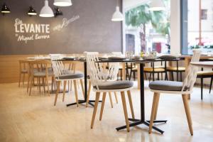 Restaurace v ubytování NH Castellón Mindoro