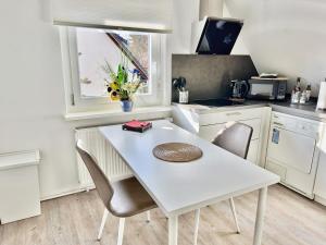 Η κουζίνα ή μικρή κουζίνα στο Claudias Apartment - 20 Minuten bis Messe Nürnberg