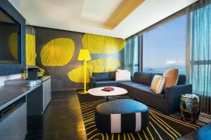 Zona de estar de W Hong Kong