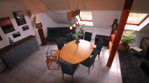 Posezení v ubytování Ferienwohnung am Barockgarten + 9 fotografií