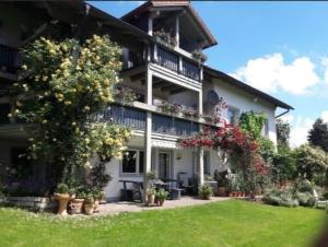 Zahrada ubytování 4 Sterne Ferienwohnung Rosengarten nur für Urlaubsgäste