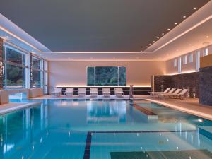 Bazén v ubytování Hotel Terme Marco Polo nebo v jeho okolí