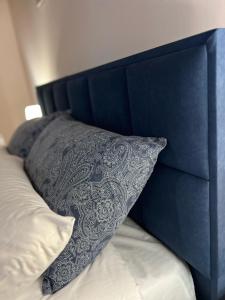 Postel nebo postele na pokoji v ubytování Endrit Accommodation