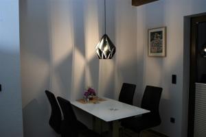 Fotografie z fotogalerie ubytování Haus "Zwischen den Wäldern" v destinaci Allenbach