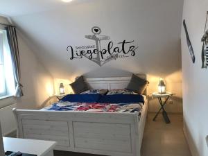 Katil atau katil-katil dalam bilik di Dat Onnens Hus - Burhave 16