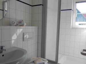 Ένα μπάνιο στο Gästehaus 7 +1 φωτογραφίες