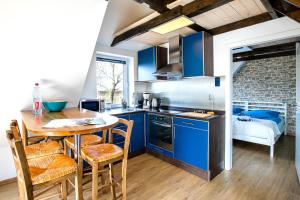Kuchyň nebo kuchyňský kout v ubytování Blütenzauber Apartment No 8 + 12 fotografií