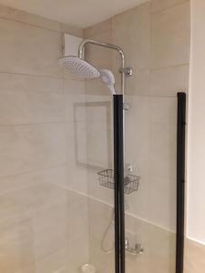 Ένα μπάνιο στο Ferienwohnung Weiland 80qm