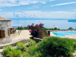 Naturlandskabet i nærheden af feriehuset