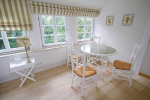Fotografie z fotogalerie ubytování Strandhaus Falshöft 1 v destinaci Nieby