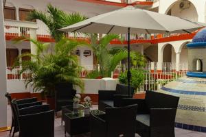 Restaurace v ubytování Hotel Encino Malecón Centro Puerto Vallarta