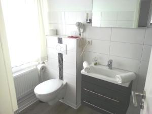 Kylpyhuone majoituspaikassa Pension Marktblick