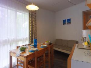 Posezení v ubytování Modern hideaway apartment for family