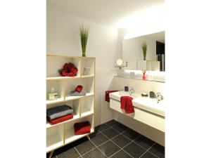 Koupelna v ubytování MeerZeit on Juist Comfortable holiday residence + 27 fotografií