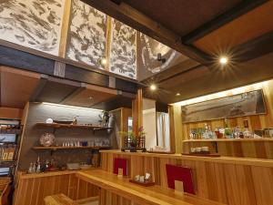 籠屋mizunotoオーベルジュ酒廊或酒吧区