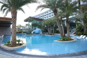 Bazén v ubytování C&D Hotel Dongshan Zhangzhou nebo v jeho okolí